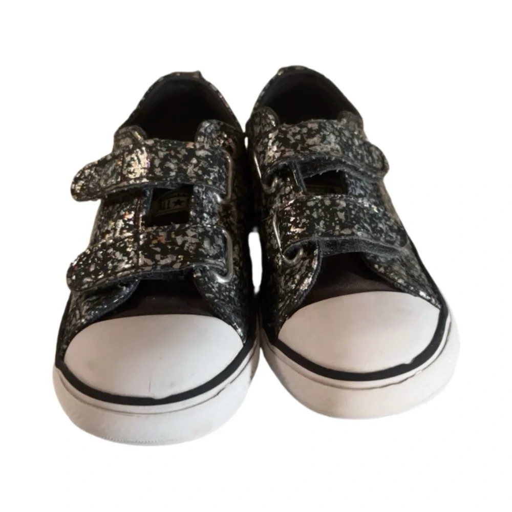 Converse Girls Black and Silver Sparkle Glitter Sneakers Glam Star Girl Size 9